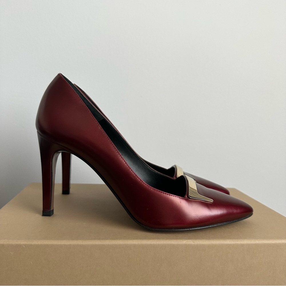 Hugo Boss Pattern Leather Burgundy Heels sz 37 7